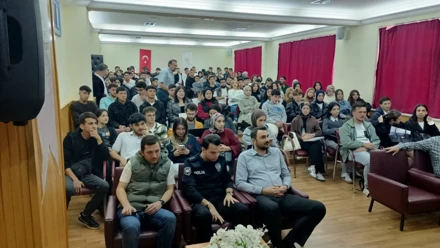 Bağımlılıkla Mücadele kapsamında "Narko Gençlik" Semineri